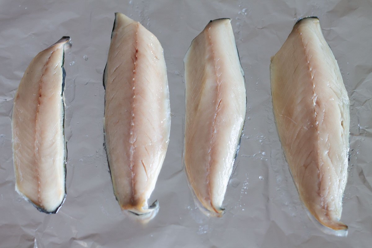 mackerel fillets on grill pan