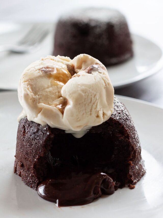 one chocolate fondant cake with ice cream