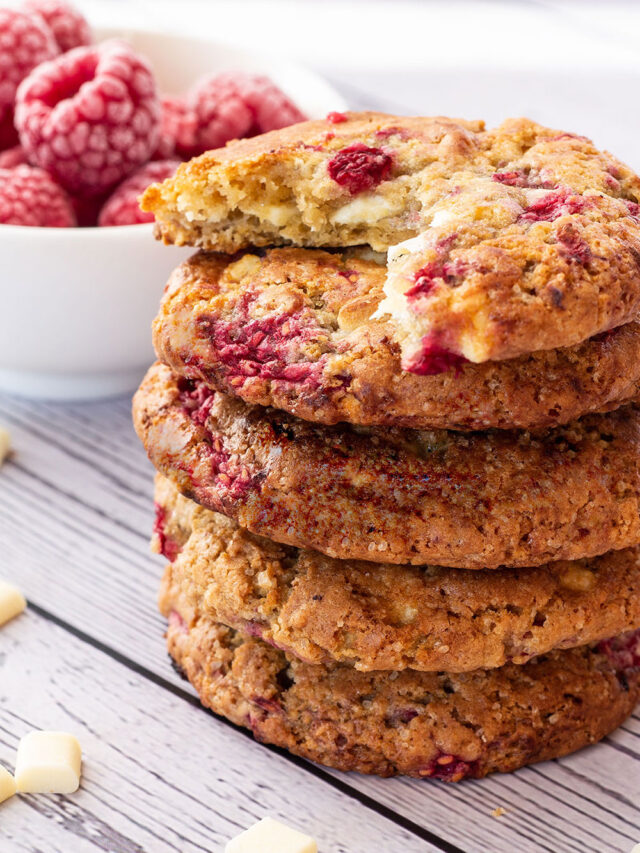 cropped-white_chocolate_and_raspberry_cookies_pinterest_3.jpg