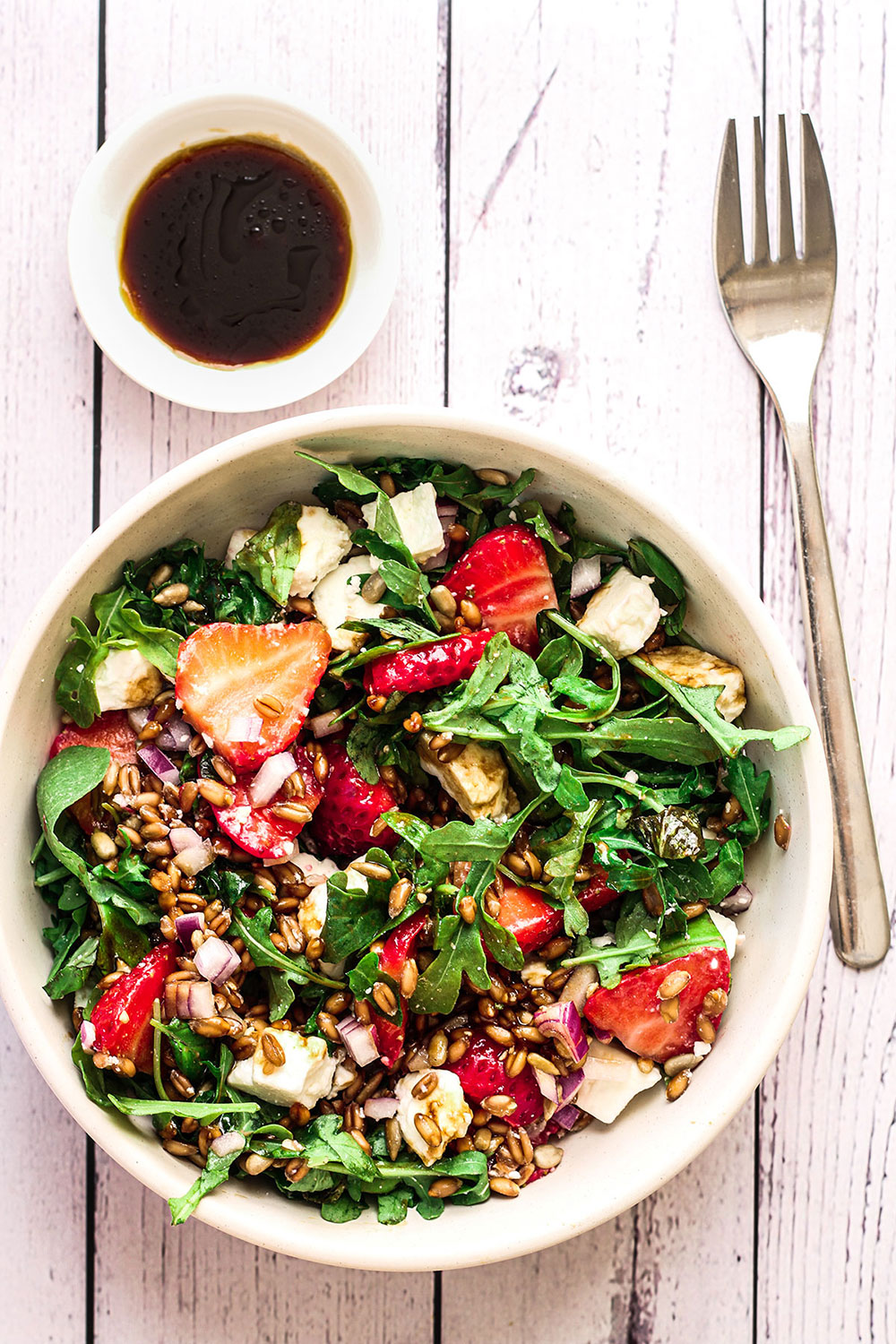 Strawberry and Rocket Salad (with Balsamic Dressing) - Knife and Soul