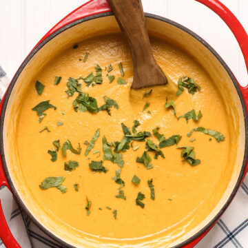 Spicy Roasted Carrot and Parsnip Soup