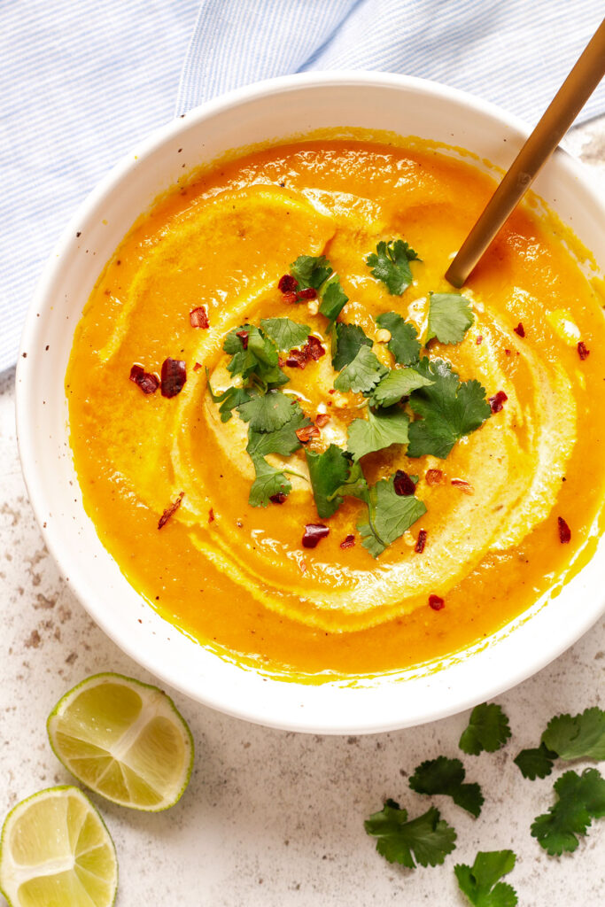 Easy Carrot and Coriander Soup